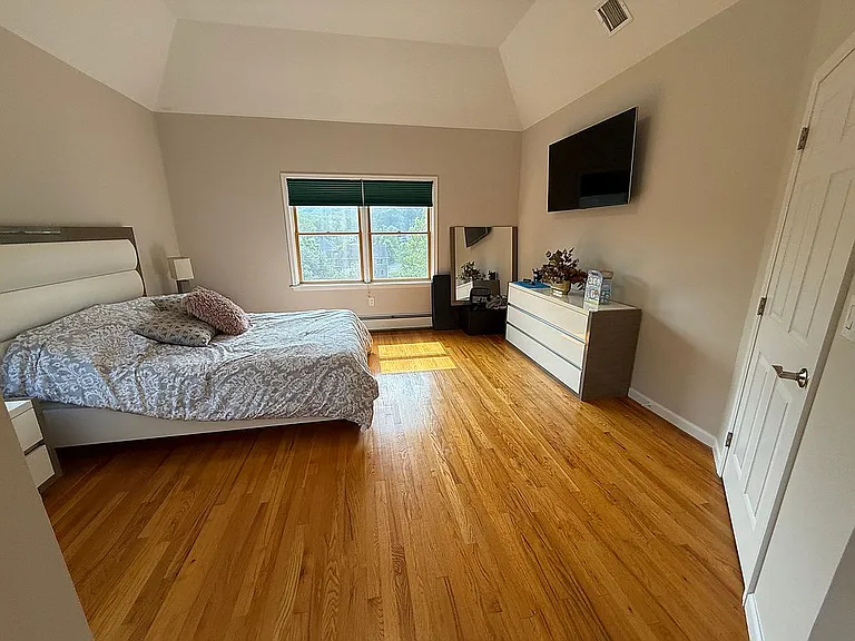 PhotoStage - Virtual Staging done for you by GPTuitive